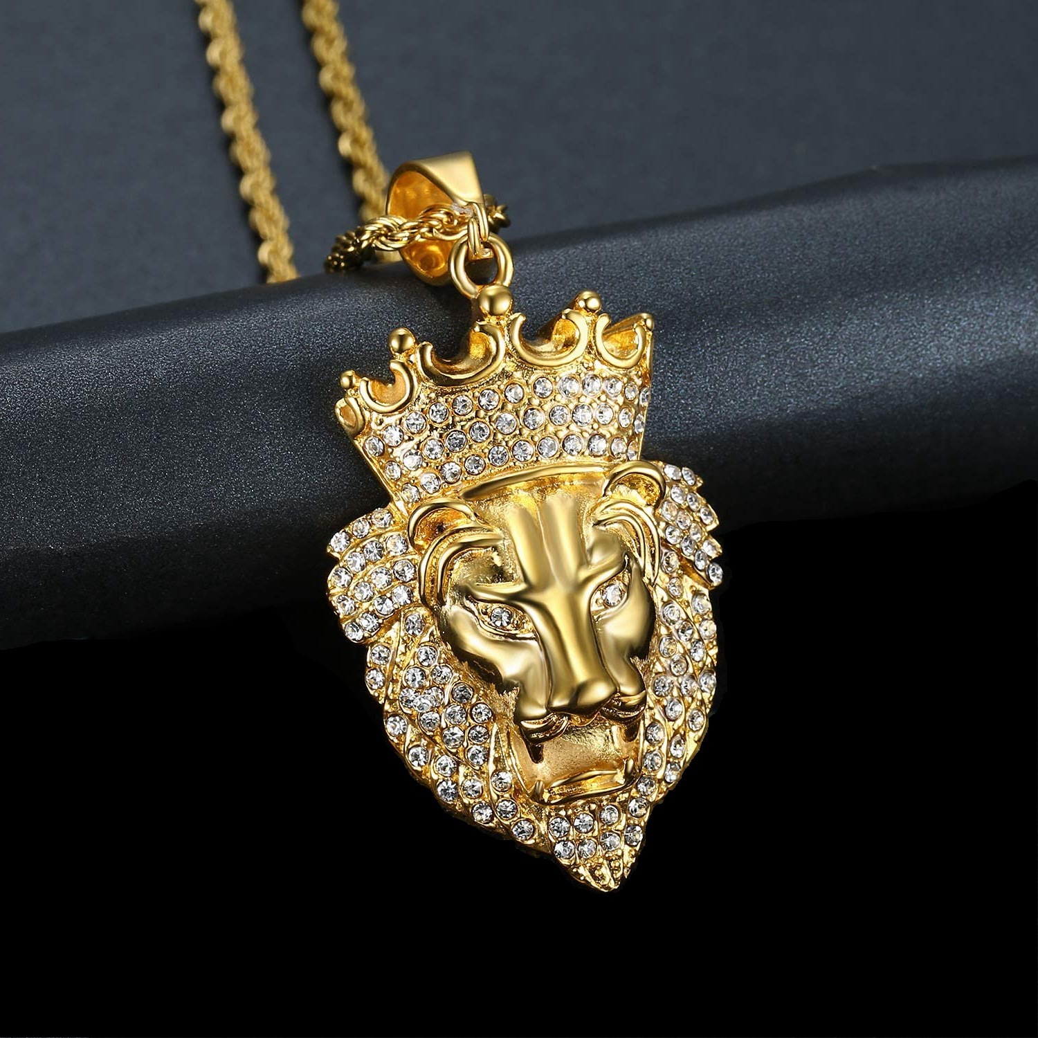 Luxury Brand Designer Jewelry Source European And American Classic Retro Titanium Steel Crown Lion Head Necklace Hip Hop Punk Style Pendant Choker Who