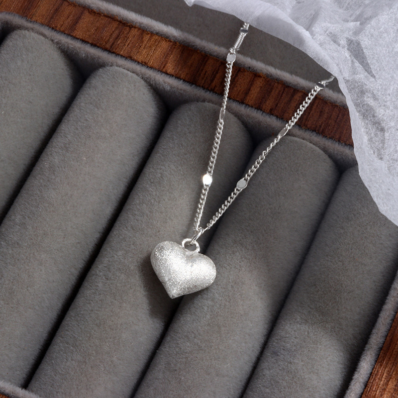 S925 Sterling Silver Brushed Heart Necklace for Women Versatile Personality Niche Light Luxury High-end Heart-shaped Pendant Collarbone Chain