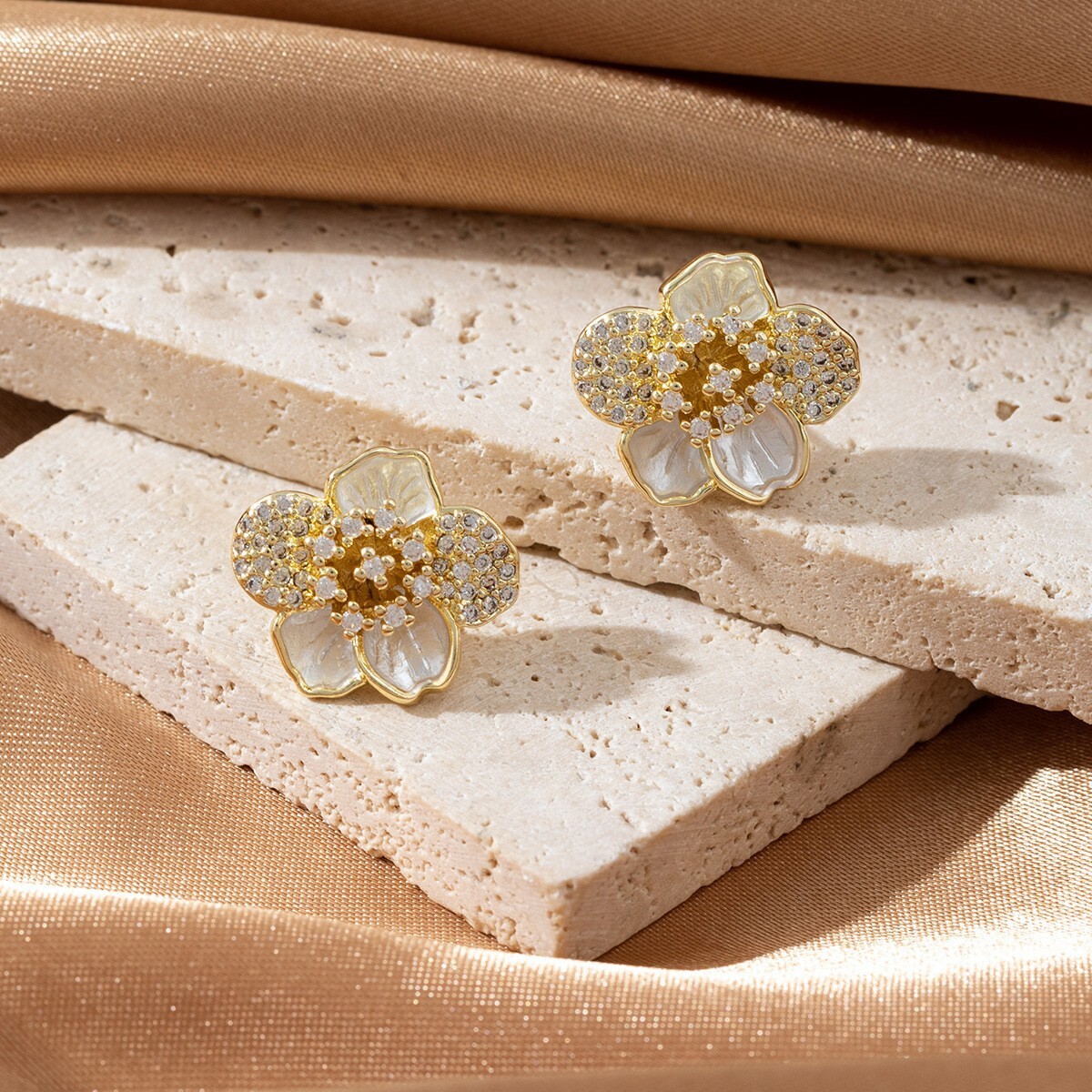 Luxury Brand Designer Jewelry Colorful Fun Oil Drop Lucky Star Geometric Zircon Earrings For Women Creative DIY Star Sun Versatile Niche Earrings