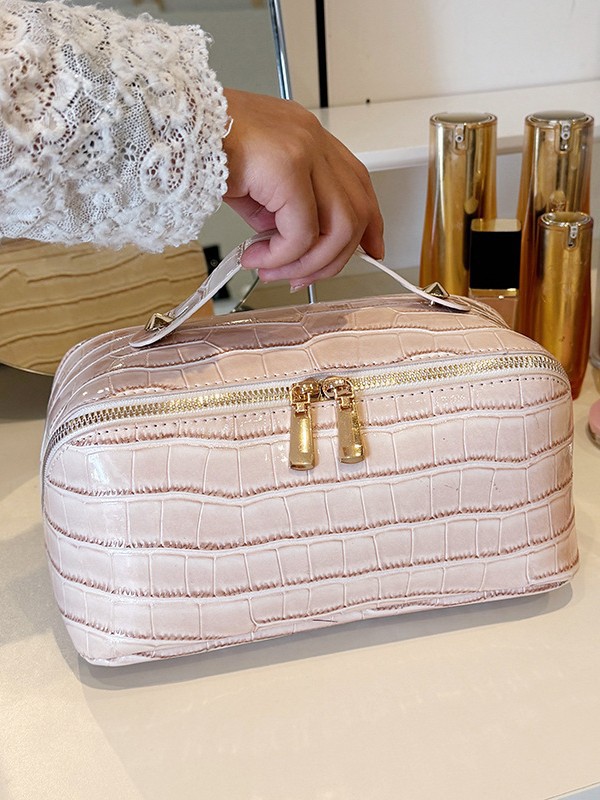 New Design Cross-border New Leather surface high-end crocodile pattern cosmetic bag Large capacity cosmetic storage bag Free shipping