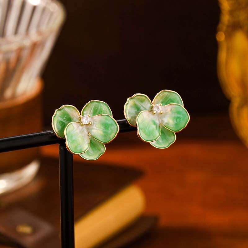 Fashion Enamel Oil Drop Iris Earrings High-end Luxury Exquisite Flower Studs Elegant Sweet Versatile Ear Jewelry