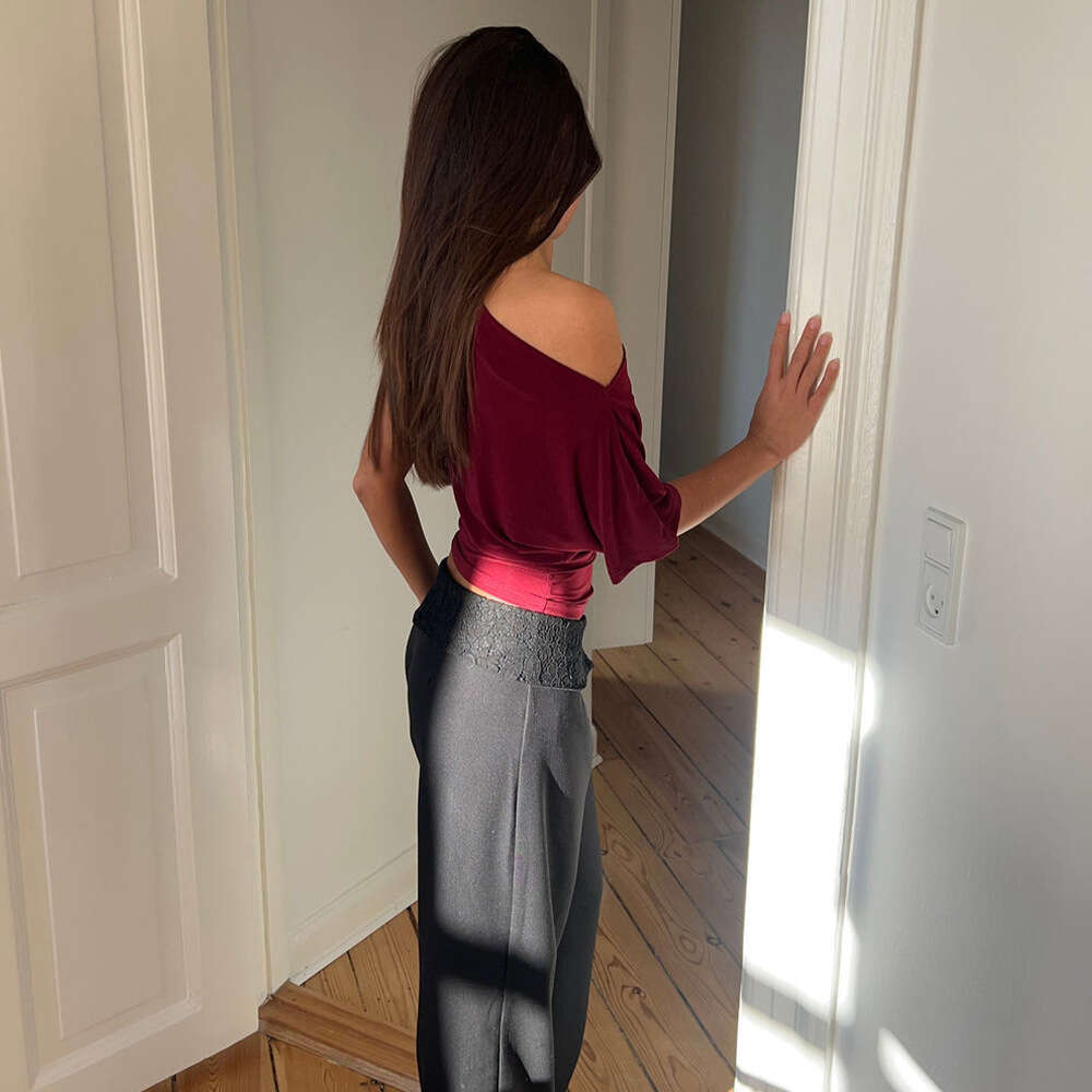 2026 Hot-Selling Summer Mature Style Spicy Sexy T-Shirt Off-Shoulder Slim Fit Women's Top