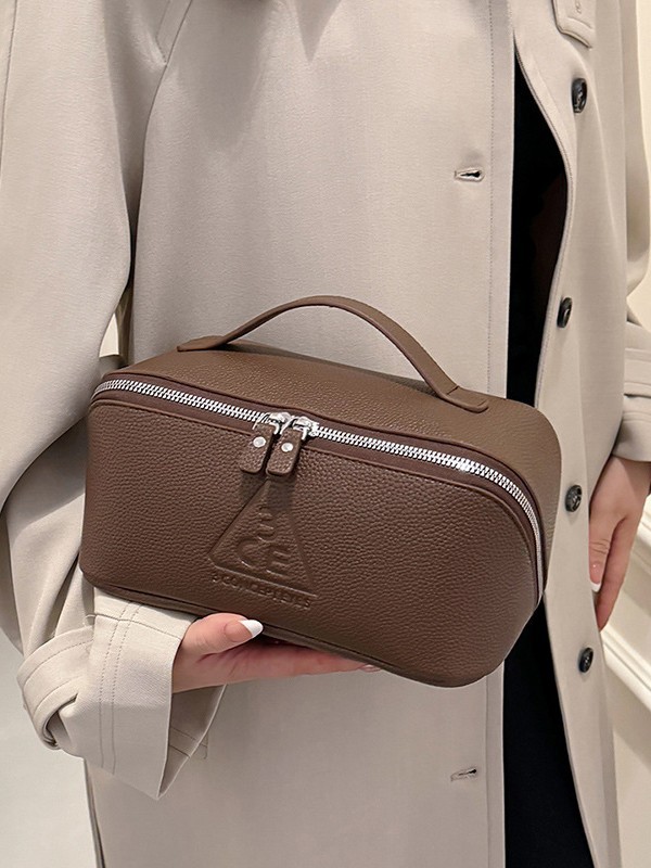 New Design Bag Large capacity, Niche, waterproof, portable, travel zone, Toiletries and cosmetics storage bag Free shipping