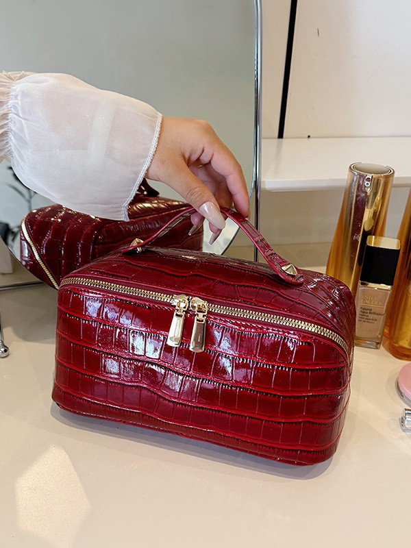 New Design Cross-border New Leather surface high-end crocodile pattern cosmetic bag Large capacity cosmetic storage bag Free shipping