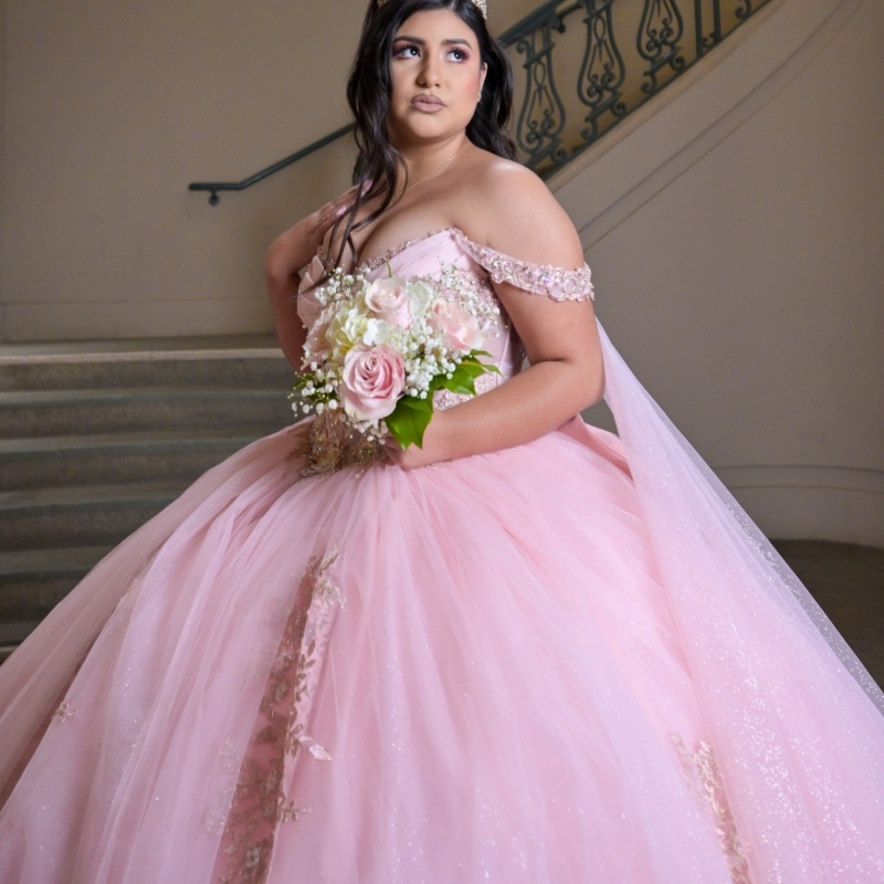 Pink Quinceanera Dresses Off Shoulder Ball Gown Sweet 16 Applique Lace Beading Crystal Tull Birthday Party Vestidos 15 De Anos