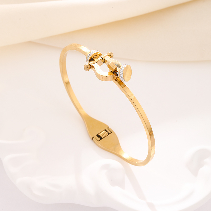 Luxury Brand Designer Jewelry Hot Selling Titanium Steel Bracelet Real Gold Plating Non-Fading High Inlaid Diamond Light Luxury Stainless Steel Bracel