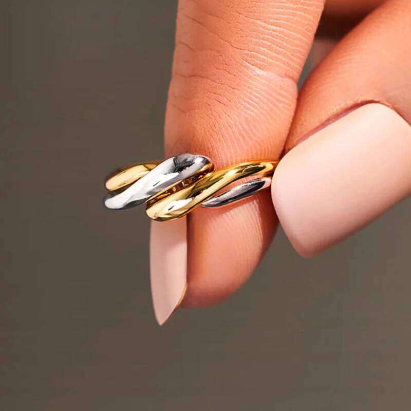 Huitan Trendy Two Tone Twist Finger Ring for Women Modern Fashion Female Metal Rings Daily Wear Versatile Accessories Jewelry