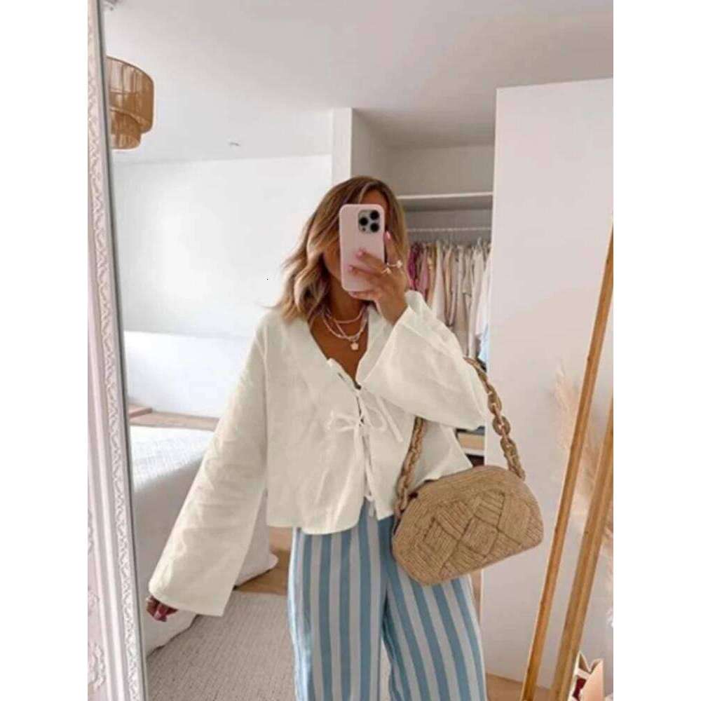 Autumn Deep Flared Top, Lace-up Shirt, Women's Sexy Hollow-out V-neck Long Sleeve T-shirt