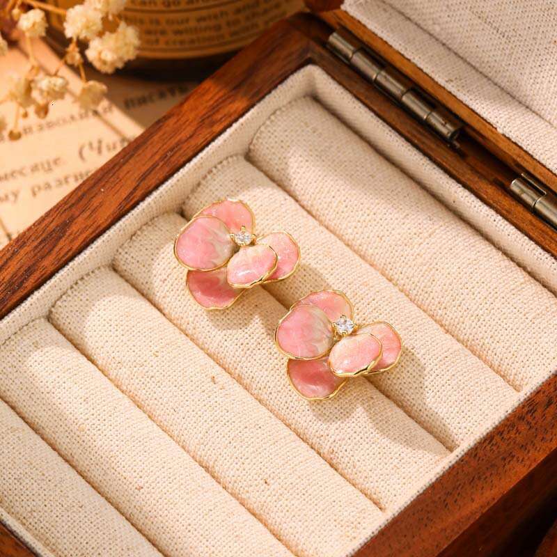 Fashion Enamel Oil Drop Iris Earrings High-end Luxury Exquisite Flower Studs Elegant Sweet Versatile Ear Jewelry