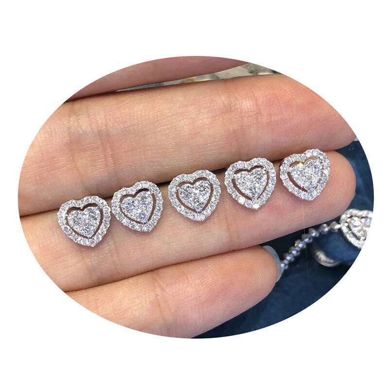 Huitan Simple Fashion Heart Shaped Stud Earrings for Women White Cubic Zirconia Romantic Female Earring Statement Jewelry Gift