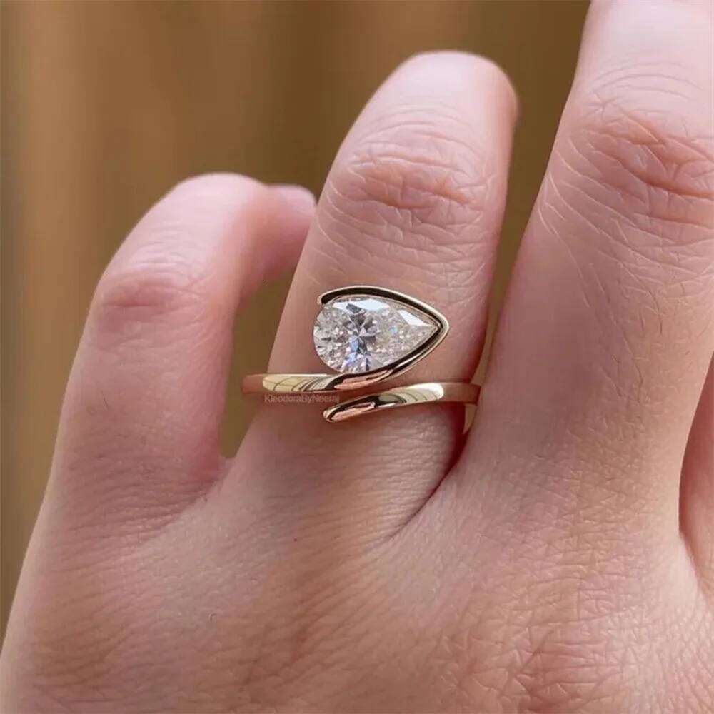 Aide 925 Sterling Silver Luxury Big Water-drop Zircon Rings For Women Temperament Sparkling Opening Finger Ring Elegant Jewelry