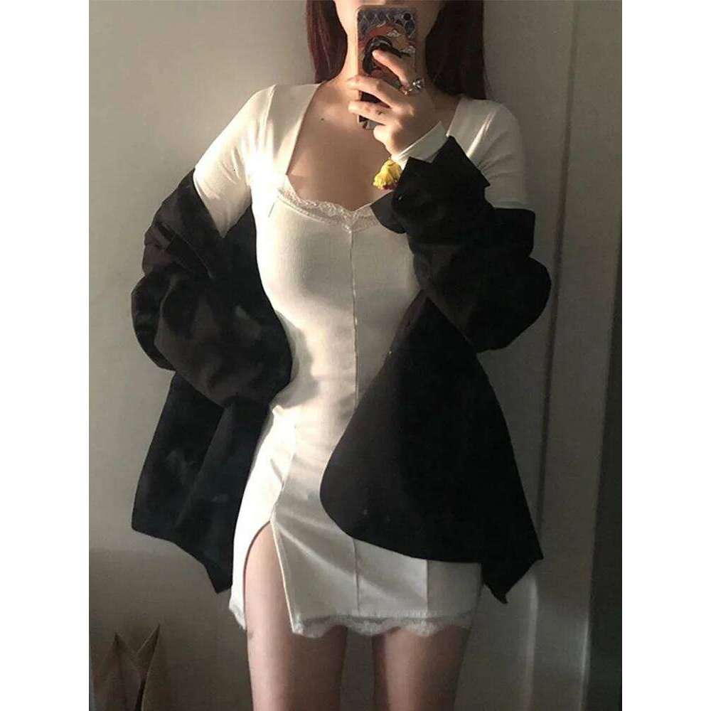 Autumn and Winter Women's Sexy Lace Patch Long Sleeve Split Hip Packaging Mini Party Club Low cut Dress
