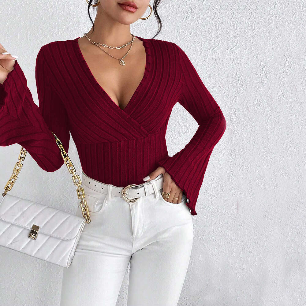2026 New Cross-Border Women's European and American V-Neck Flared Sleeve Burgundy T-Shirt Autumn Winter Slim Fit Base Shirt Top
