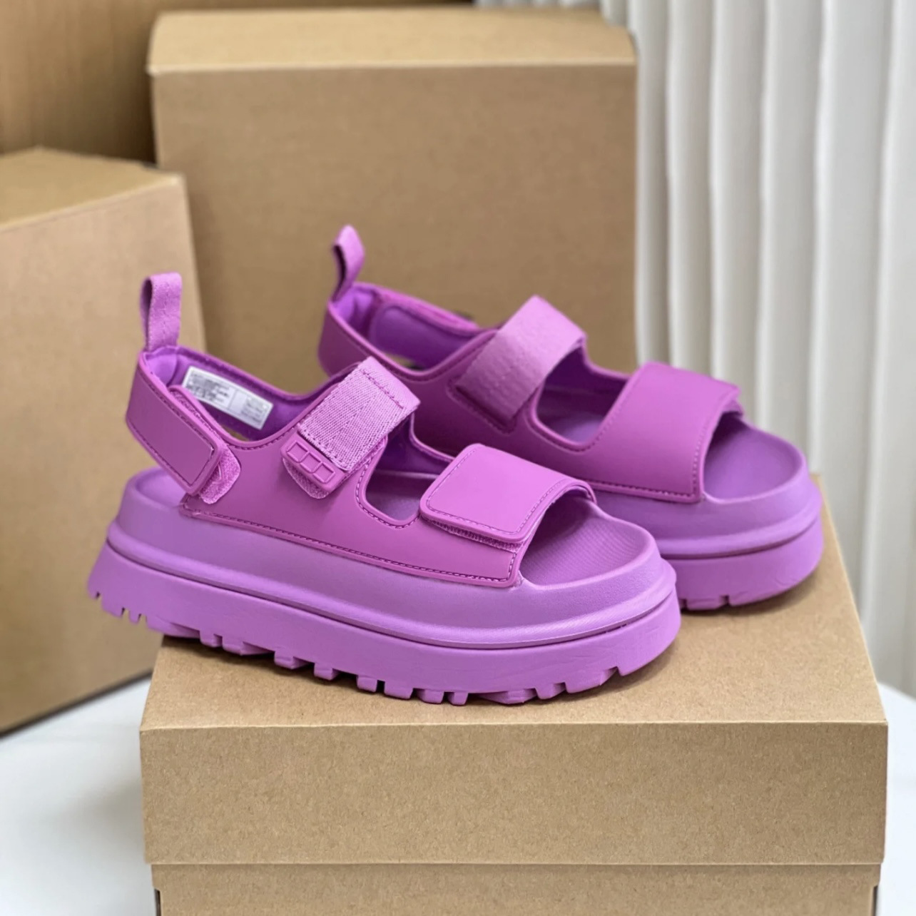 Free shipping Limited edition Sandals 2026 Female Short Thick Bottom Casual Velcro One Word Strap Fashionable