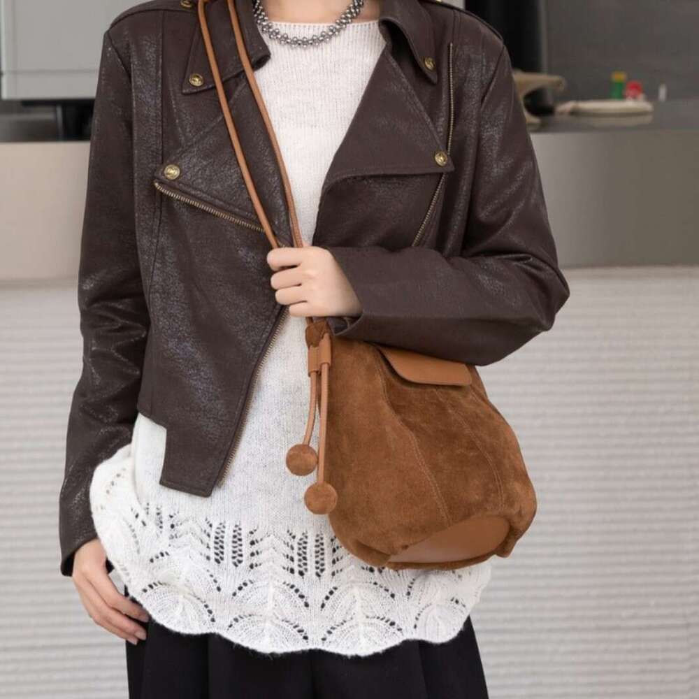 Hot-Selling Matte Pumpkin Autumn Winter New Fashion Soft Leather Lazy Style Niche High-End Feel Single Shoulder Crossbody Bag