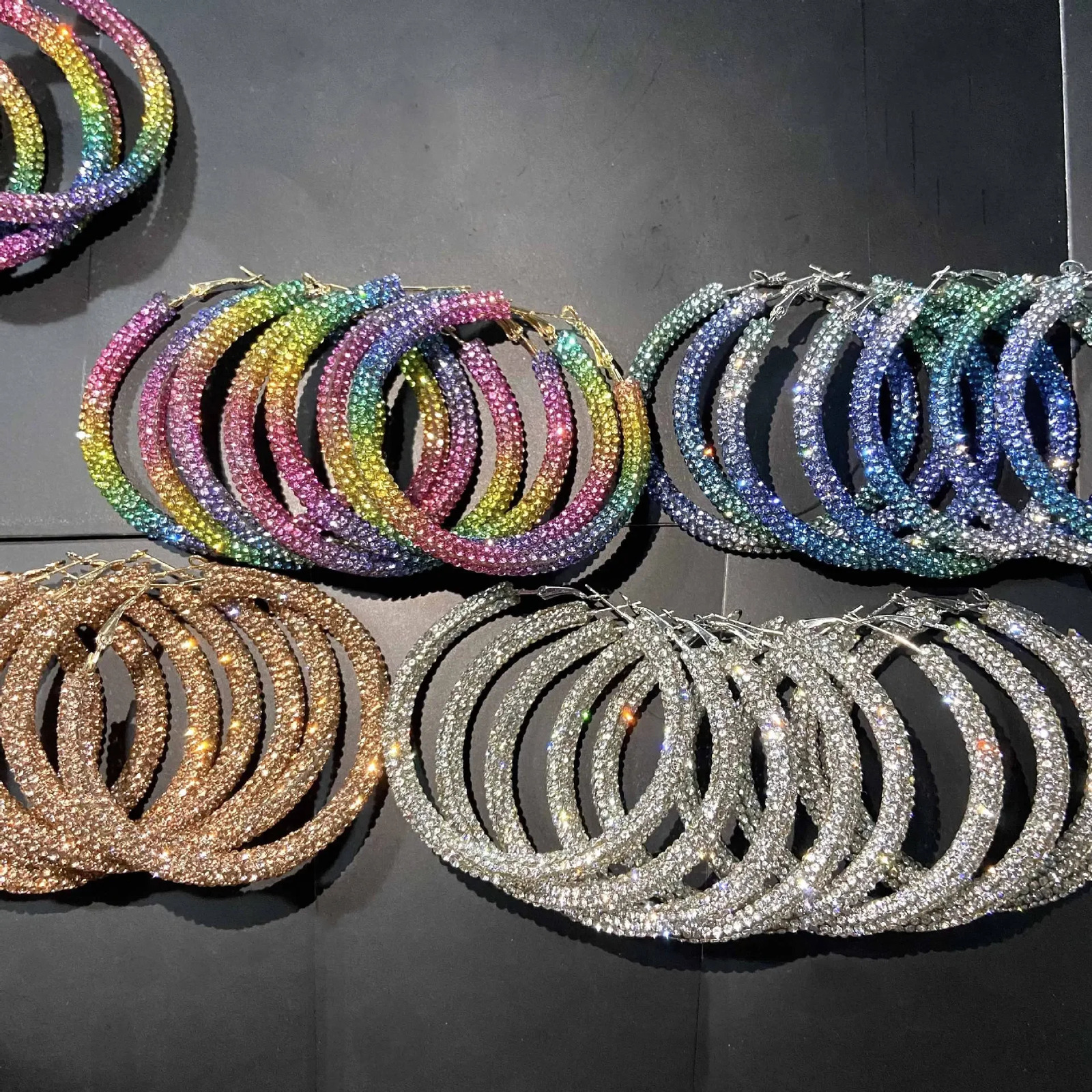 Y2K Blue Crystal Hoop Earrings Korean Fashion Charms Circular Ring Earrings for Women Punk Jewelry Sexy Accessories Geometry 251230