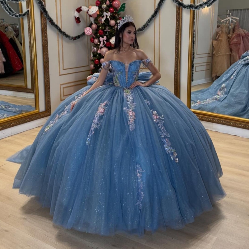 Sea Blue Shiny Quinceanera Dresses Off Shoulder Ball Gown Sweet 16 Dress Sequin Applique Bow Beading Crystal Bow Tull Birthday Party Vestidos 15 De An