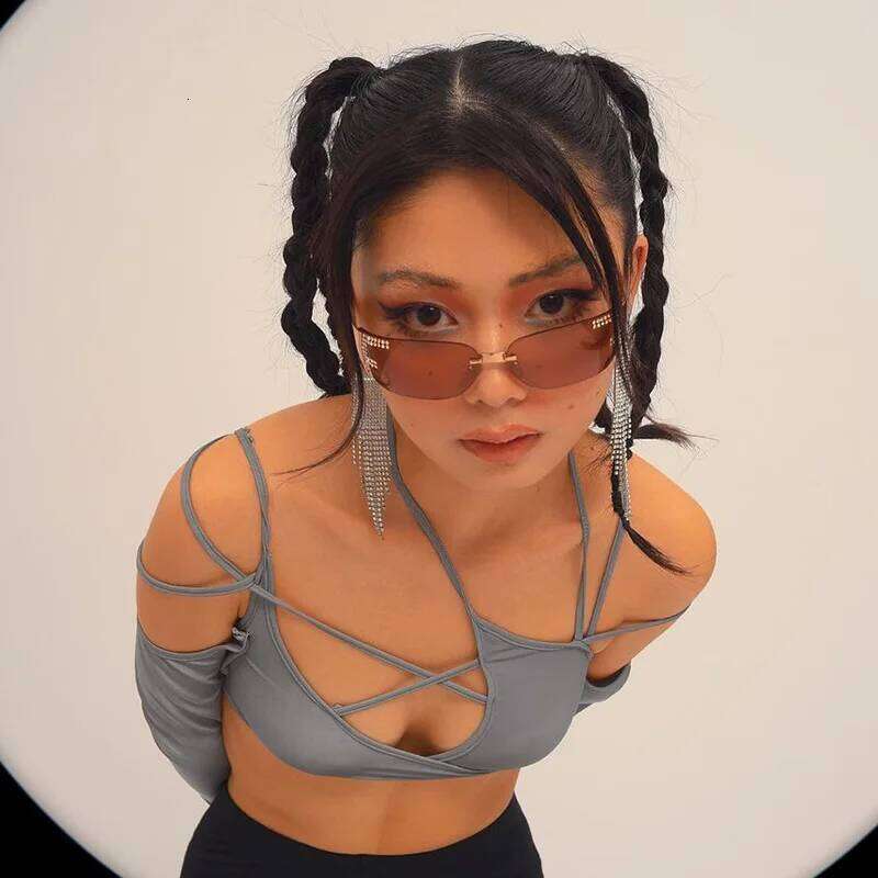 European and American style hanging neck, exposed navel, backless sleeve, suspender top Y2K