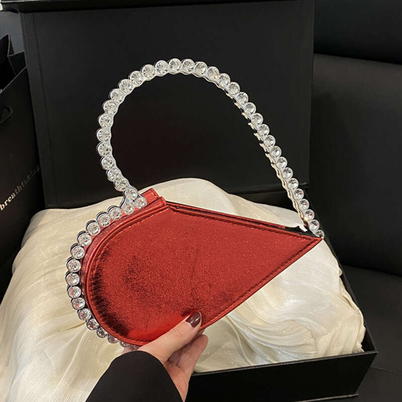 2025 Spring/Summer New Cross-Border Heart-Shaped Clutch with Diamonds, Fashionable and Stylish Women's Evening Bag, Handheld Bag