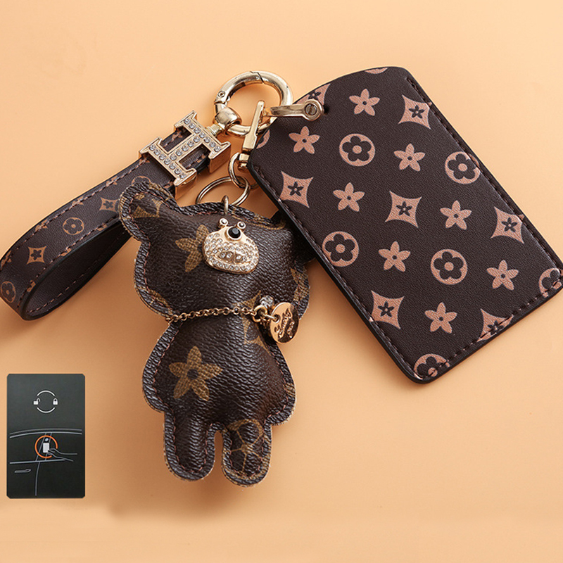 Leather Bear Charm Creative Factory Direct Wholesale Fashion Bag & Car Keychain for Tesla Model 3/Model S/X/Model Y Luxury Key Cover & Holder