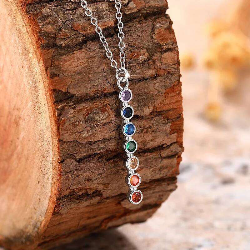 Huitan Attractive Pendant Necklace with Colorful Cubic Zirconia Brilliant Charming Party Jewelry for Women Delicate Accessories