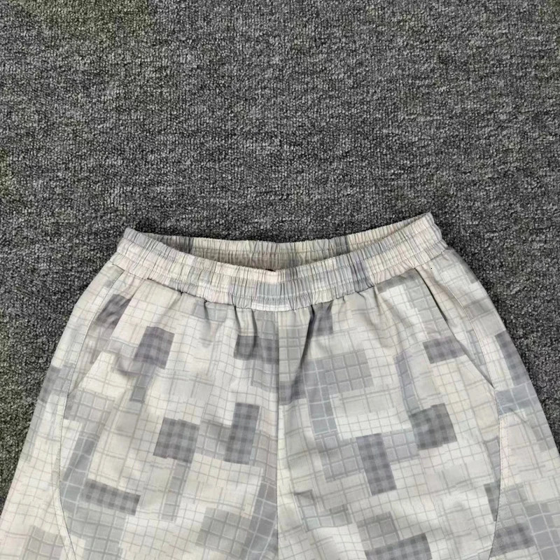 High-quality Mertra Shorts Classic Streetwear Trend Hip-hop Checkered Camo Short Pants Men Women 251230