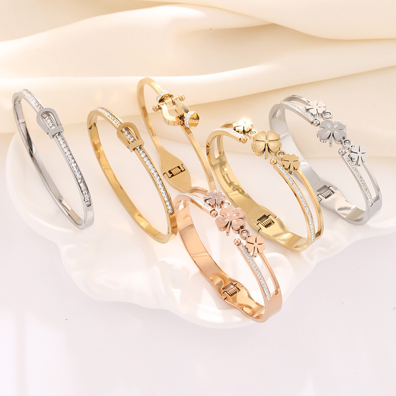 Luxury Brand Designer Jewelry Hot Selling Titanium Steel Bracelet Real Gold Plating Non-Fading High Inlaid Diamond Light Luxury Stainless Steel Bracel