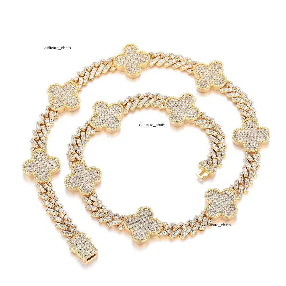 Hip Hop Spring Buckle Clover Diamond Cuban Chain VVS Moissanite Versatile Men's Necklace