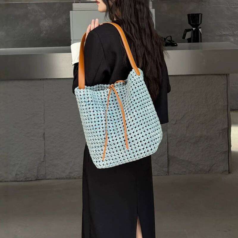 Hand-Woven Denim Bucket New Niche Design Large Capacity Cowhide Shoulder Strap Vintage Women's One-Shoulder Tote Bag Suotong251222