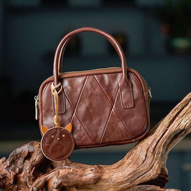 Luxury Shoulder Genuine Leather Handmade Bowling For Women New Retro Style Crossbody Tanned Cowhide Versatile Handheld Pillow Bag SENYY