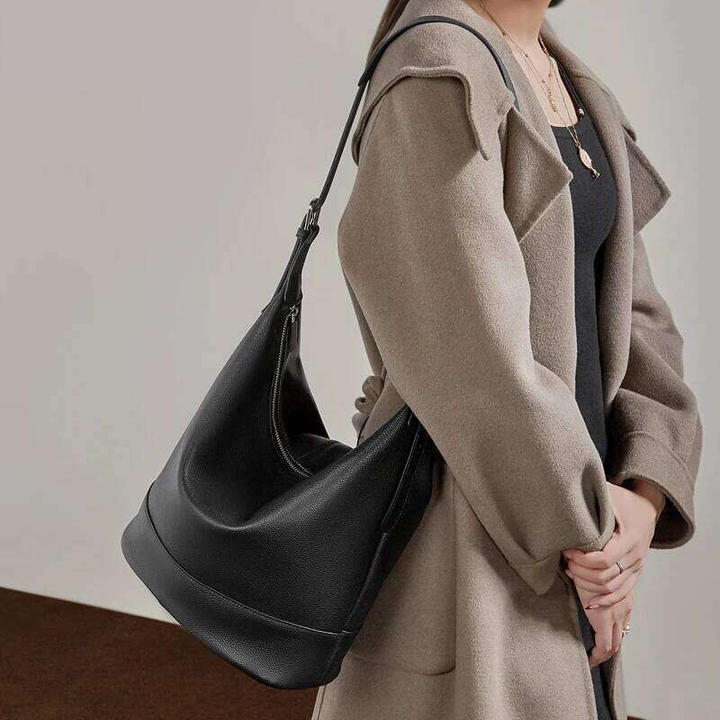 Toptrends Cowhide Genuine Leather Underarm Shoulder Bags For Women Luxury Bucket Hobos Crossbody Ladies Handbags Xiu Lai Si