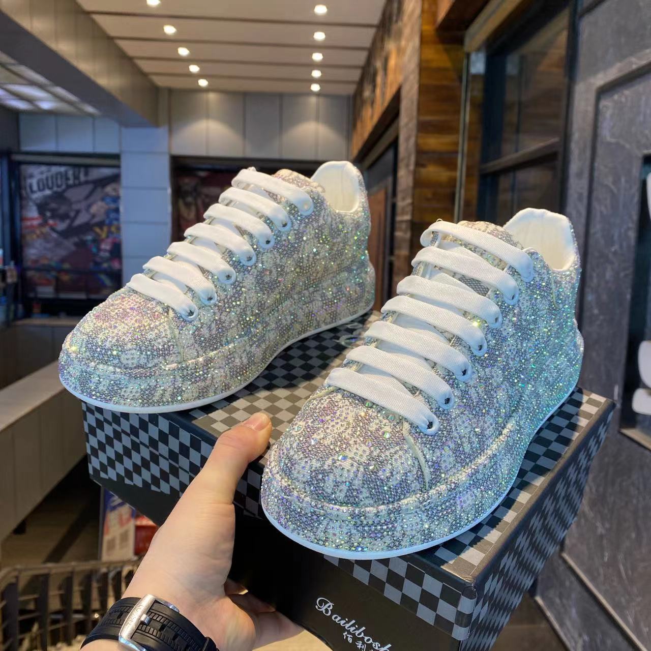 Free Shipping 2026 Spring Men's Platform Sneakers, High-End Fully Rhinestone Streetwear Shoes, Hot Fix Crystal Bestseller Casual Shoes