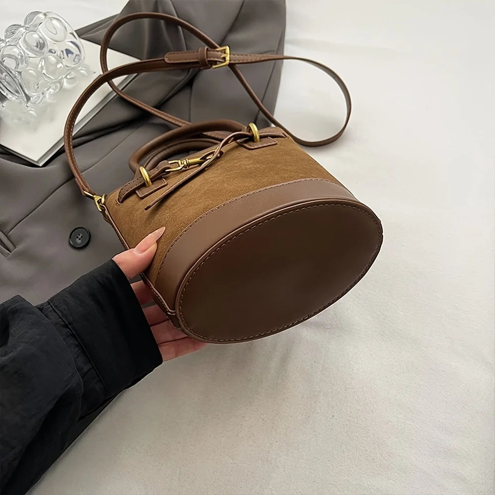 Autumn and Winter Vintage Niche Frosted Bag Fashionable and Versatile Crossbody Bag Handbag Bucket Bag 251231