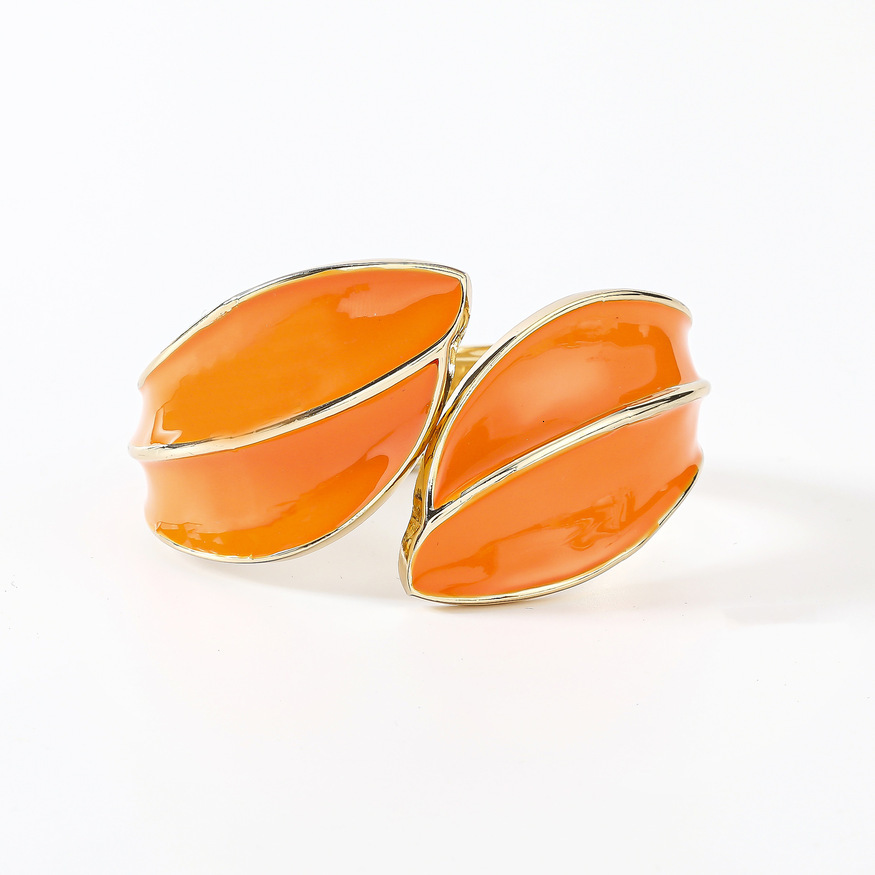 Cross-Border Hot-Selling New Leaf-Shaped Oil-Drip European and American Style Fashion Simple Women's Bracelet Niche Versatile