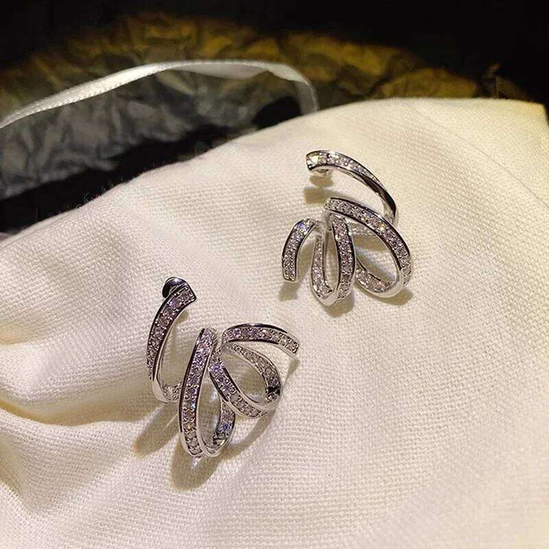 Huitan Unique Dainty Ribbon Drop Earrings Women Fashion Aesthetic Engagement Jewelry Graceful Charms Accessories for Party