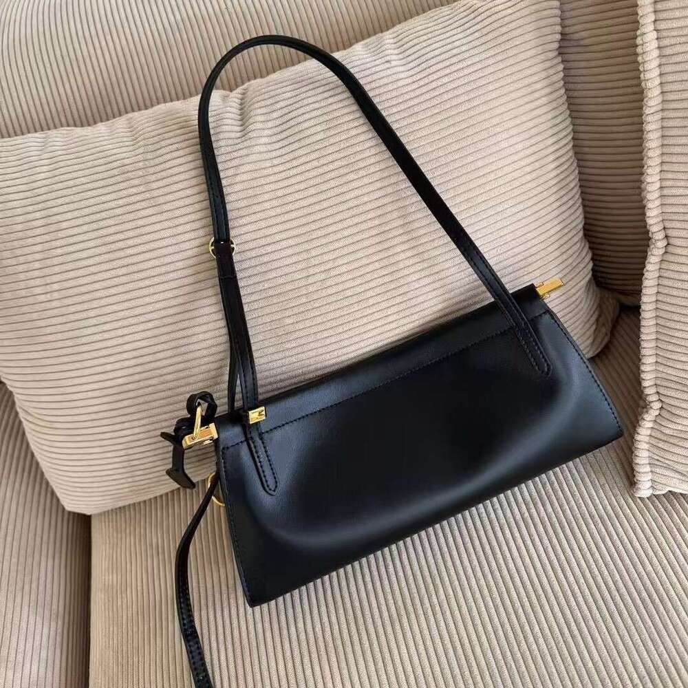 toteBag Shoulder ROSE NOIRE High Version Clip High-end Sense of Temperament Niche Underarm French Style Shoulder Genuine Leather Baguette Bag
