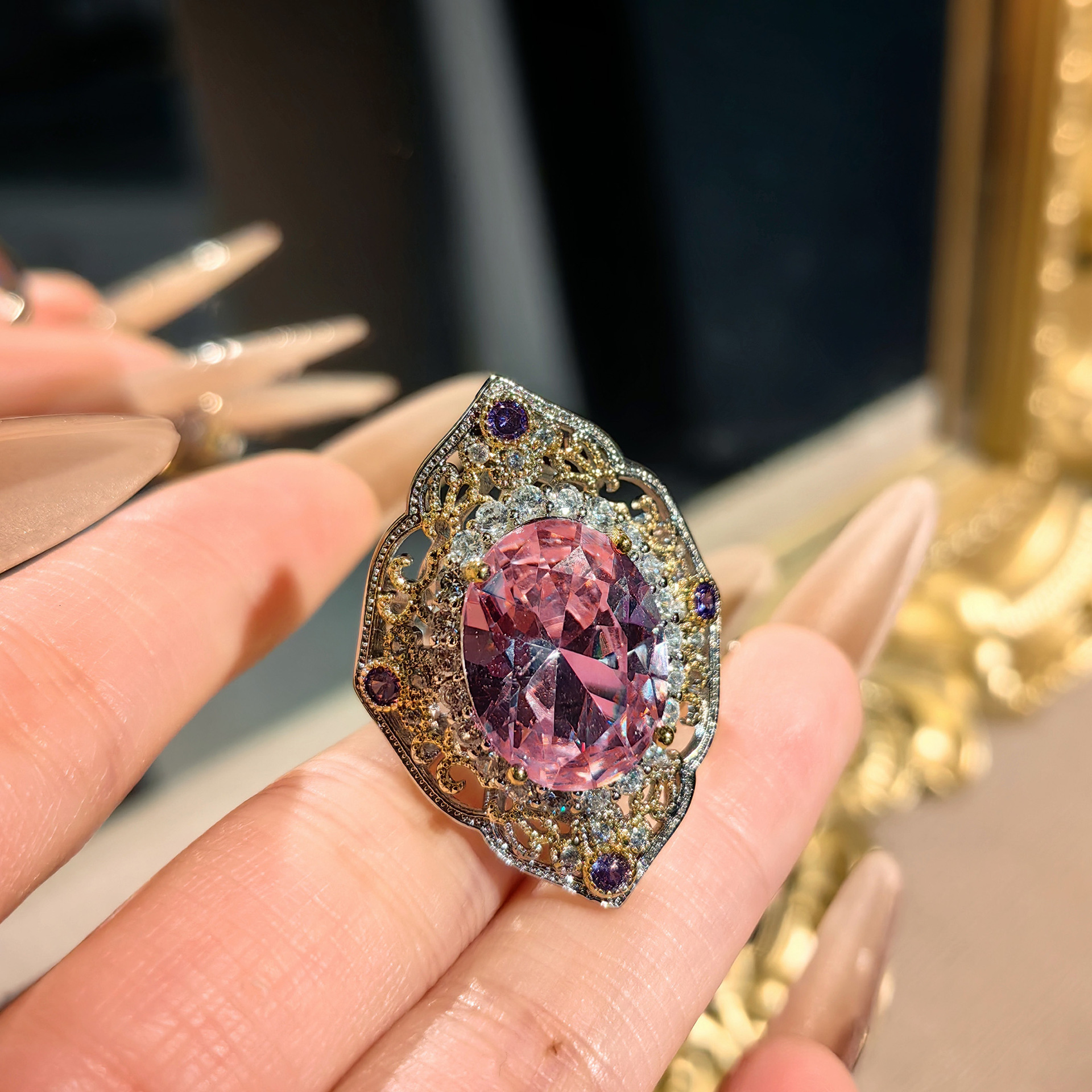 Luxury Brand Designer Jewelry Italian Court Style Two-Tone Gold Hollow Craft Inlaid Pink Diamond Pendant Royal Blue Earrings Gemstone Ring Set