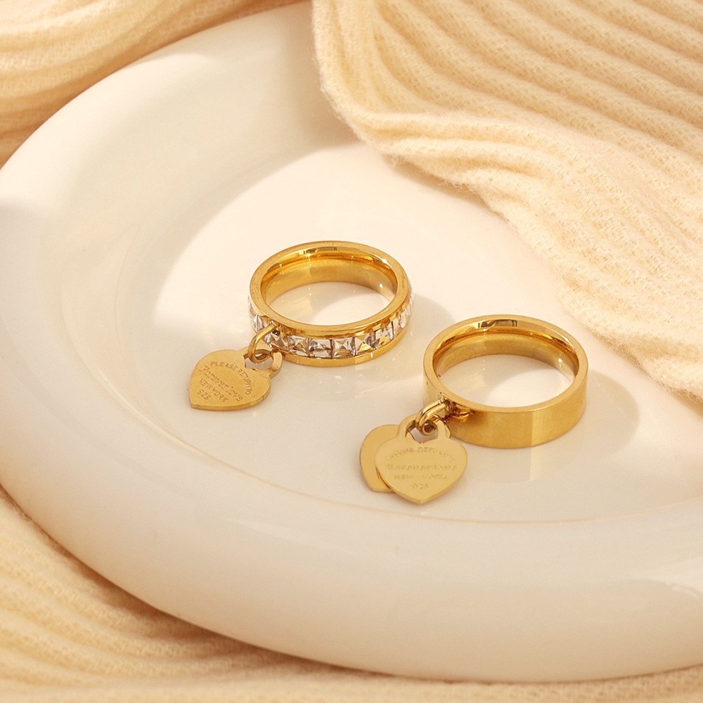 luxury Ring Designer jewelry collection women man 925 pure silver Suitable for festival gifts and weddings High-end Round ring with heart-shaped decor