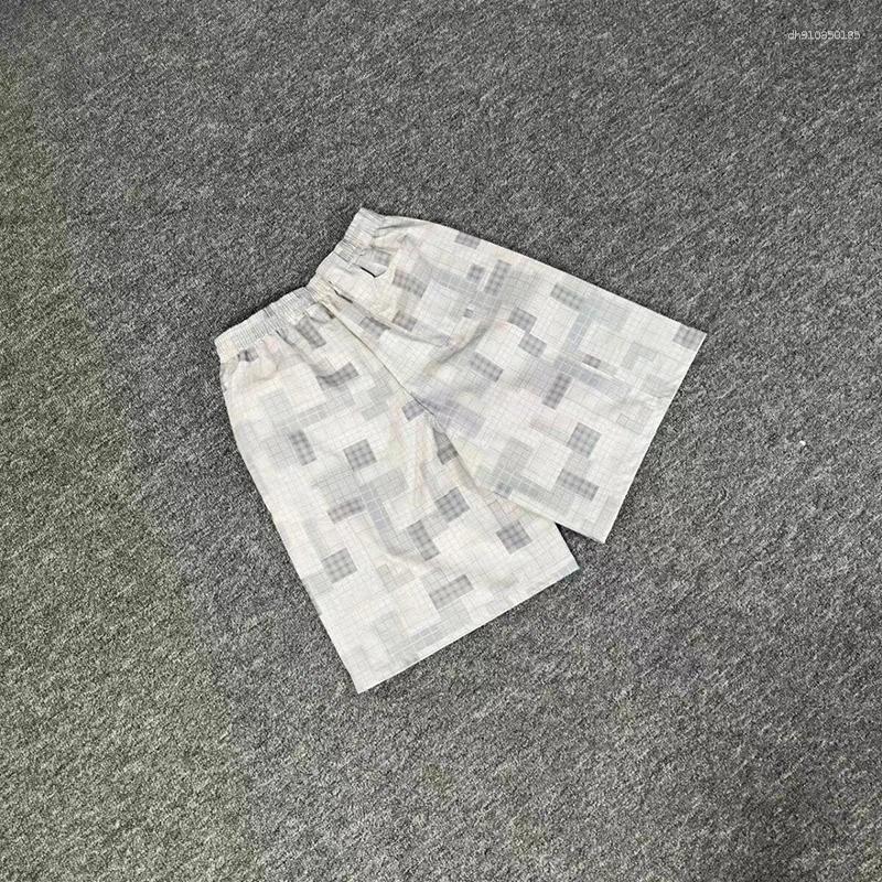 Men's Shorts 26SS High Quality Inside Mesh Grey Checkered Men Women Unisex Casual Fashion Camouflage Drawstring Breeches Tags