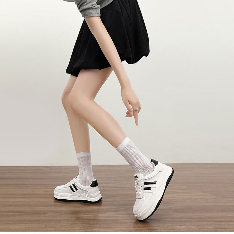 Casual Style Seasonless All Purpose White Sneaker with Enhanced Support for Females
