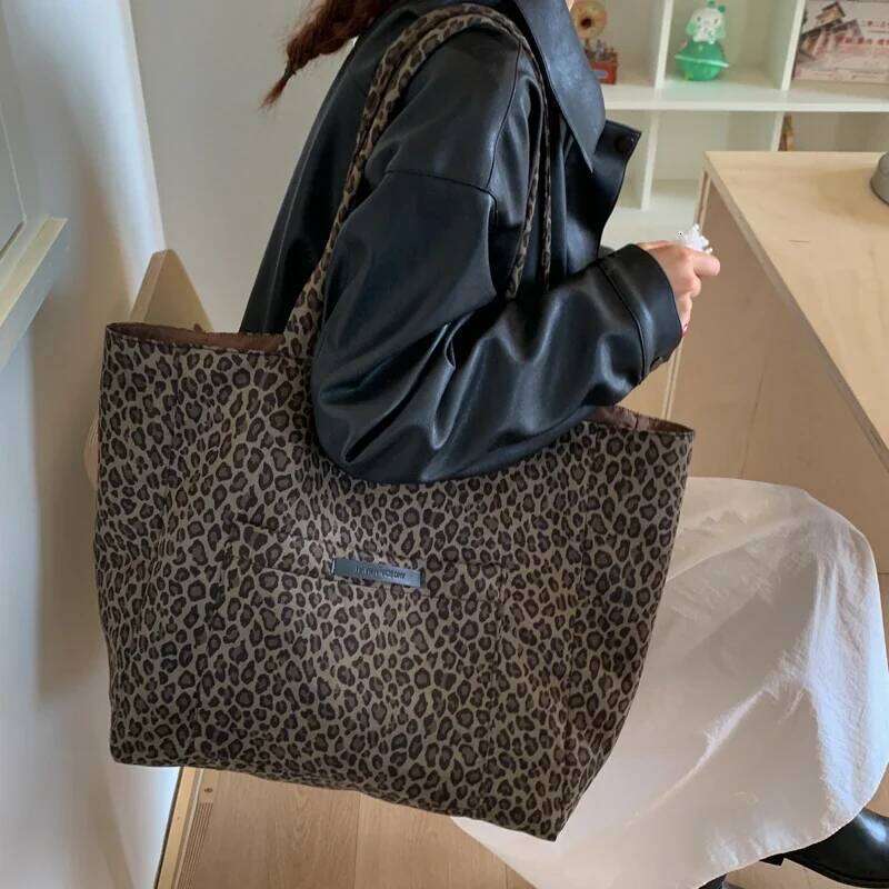 Leopard Print Fashion Tote Casual Large Capacity Commuting 2026 High Quality Women's Versatile Shoulder Bags