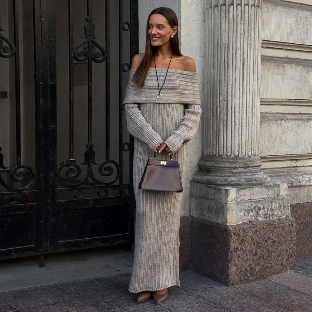 Long Sleeve 2026 Spring Design Winter New Off-Shoulder Bodycon Knitted Dress for Women