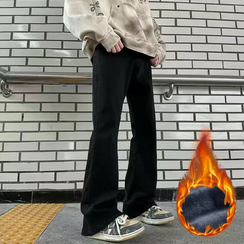 2025 Men Autumn Winter Warm Jeans Male Fleece Lined Thickened Casual Denim Pants Loose Straight Black Elasticity Trousers 251226