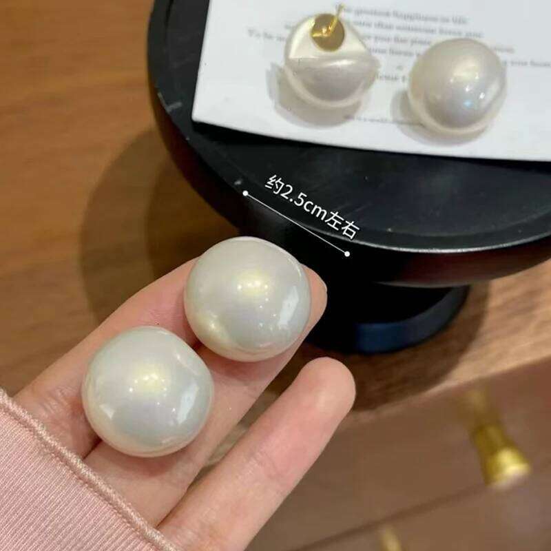 Tibetan Silver Semicircle Imitation Pearl Geometric Stud Earring for Women Trendy Fashion Jewelry Personality Accessory