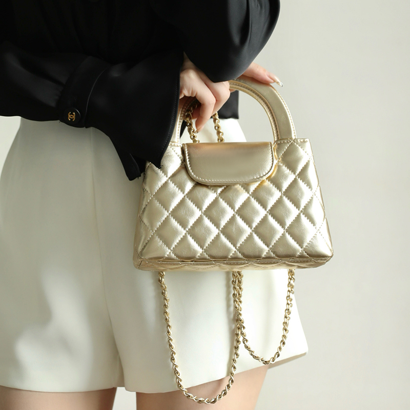 Mirror quality Designer Mini Shopping Bag Fashion Chain bag Luxury Calfskin Crossbody bags Handbag Shoulder bag 19cm With box 24C27A