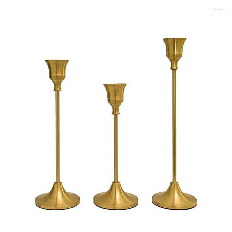 Candle Holders Set Of 3 Vintage Elegant Metal And Aluminum Tabletop Suitable For Wedding Anniversary Home El Decoration H260310