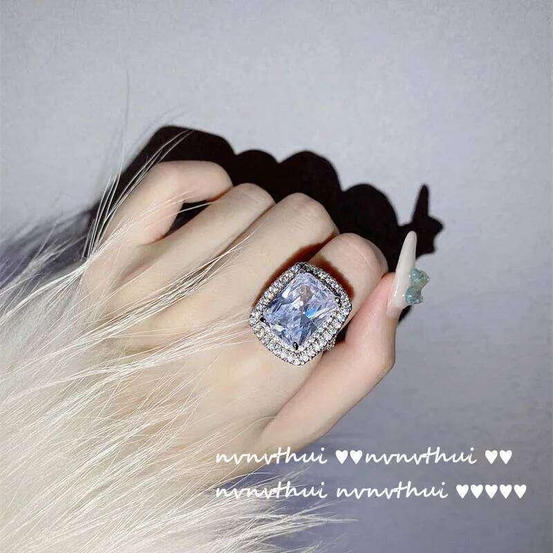 Luxury for Radiant Cubic Zirconia Wedding Anniversary Ring Gift Women's Elegant Accessory Hot Selling Jewelry