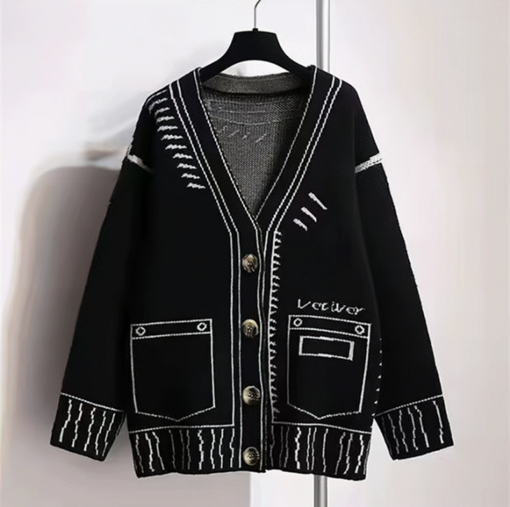 Cat Ning autumn and winter new European and American sweater black and white silhouette jacquard loose lazy style knitted women's cardigan