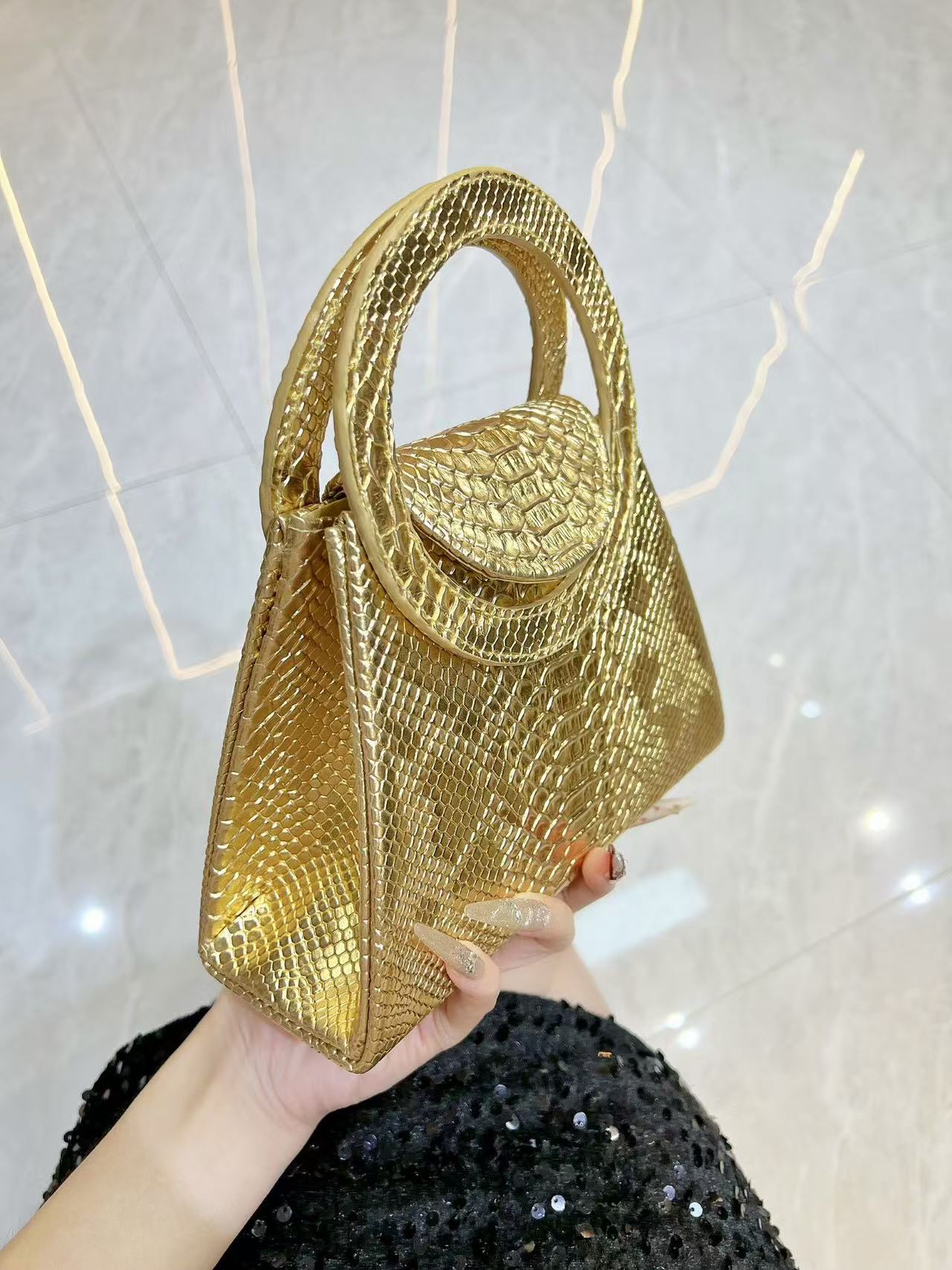 2025 New High-End Women'S Handbag Fashionable Shoulder Crossbody Bag Socialite Dinner Bag