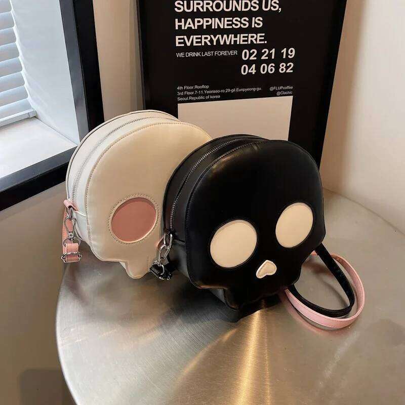 2026 Halloween Fashion Casual New PU Square Shoulder Retro Super Cool Hot Trendy Personality Crossbody Bags For Women